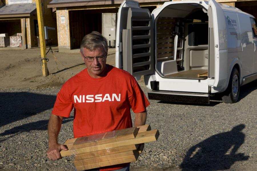  Nissan NV2500 Concept 2008 года  (фото 33 из 51)